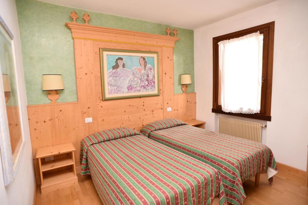 Albergo Da Gildo Follina Exterior photo