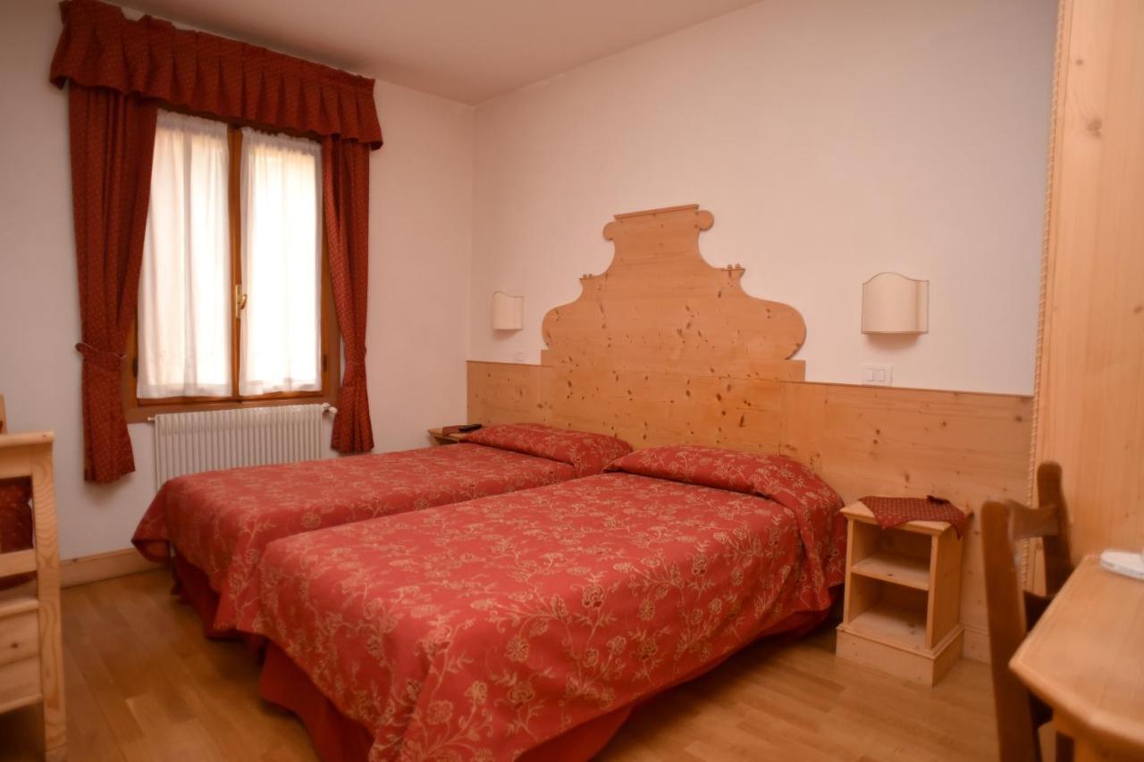 Albergo Da Gildo Follina Exterior photo