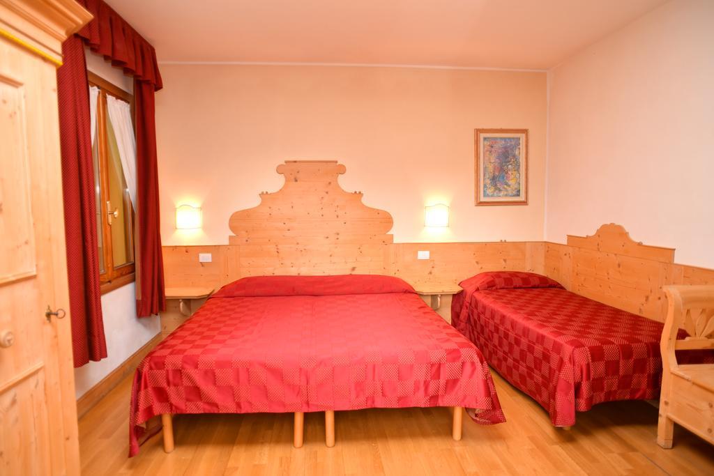 Albergo Da Gildo Follina Exterior photo